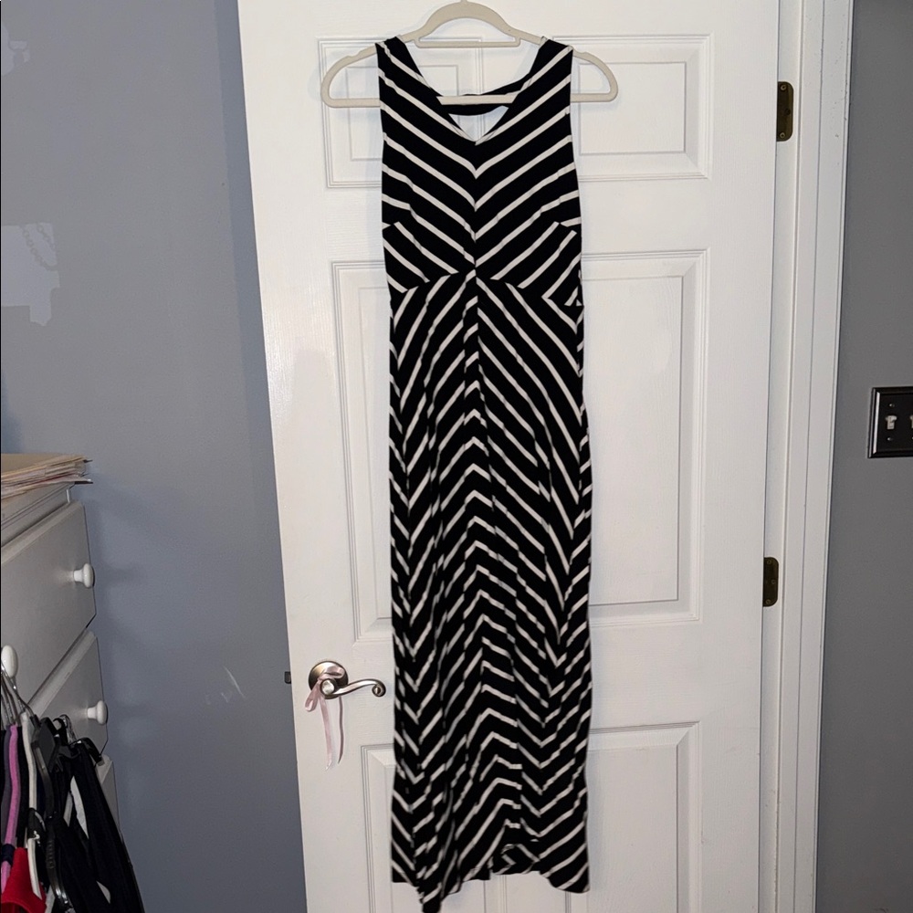 Talbots Black and White Chevron Maxi Dress